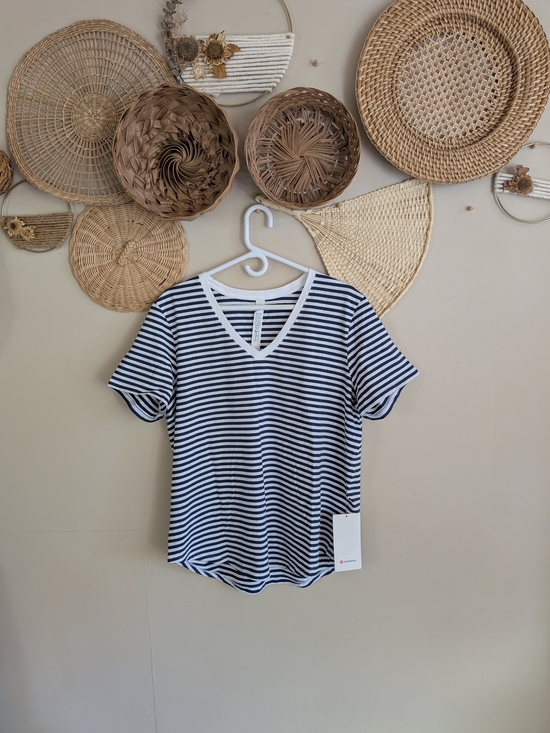 lululemon athletica Tops - Lululemon Love V-Neck Tee- Blue Stripes Sz 14